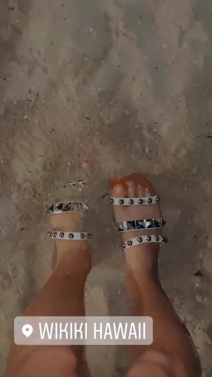 Victoria Salvadori Roman Feet