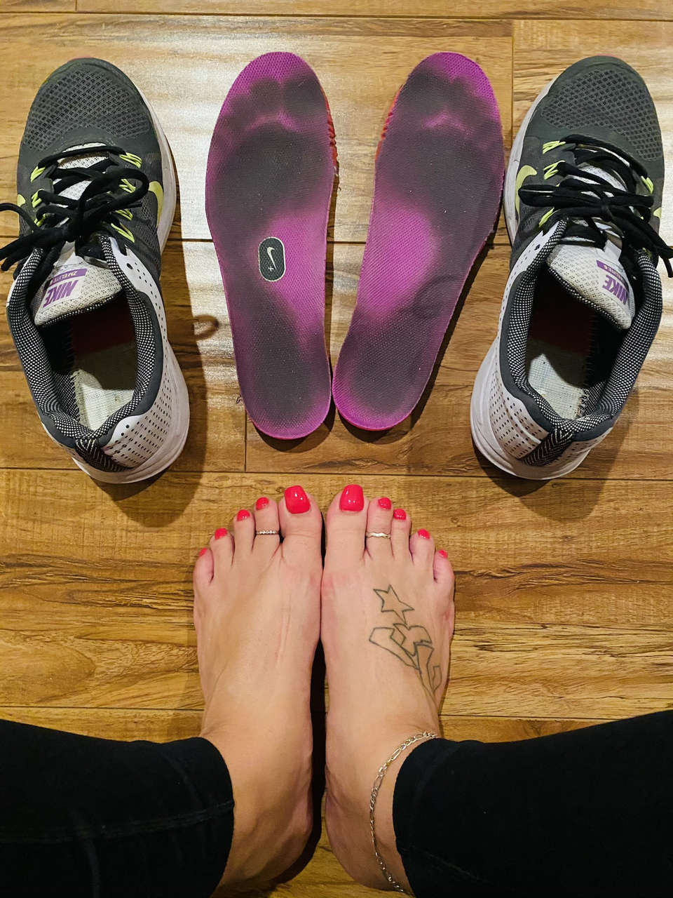 Tori Danyels Feet