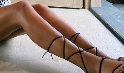 Aleyna Kalaycioglu Feet