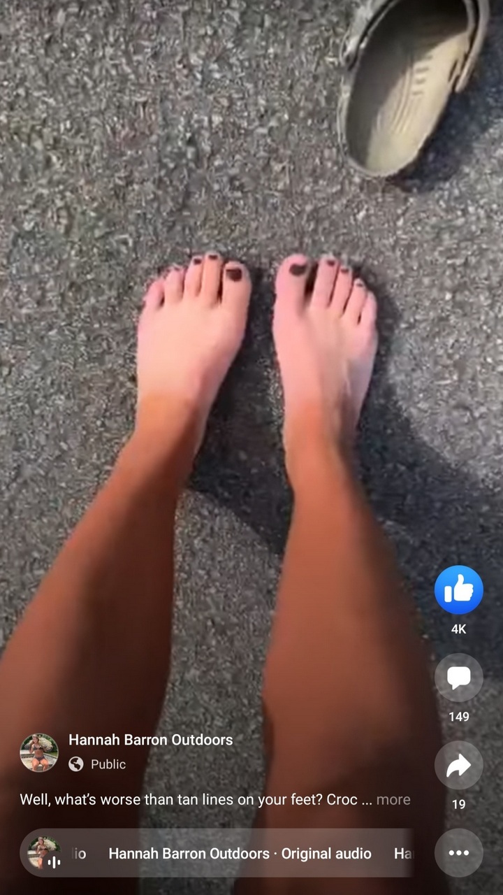 Hannah Barron Feet
