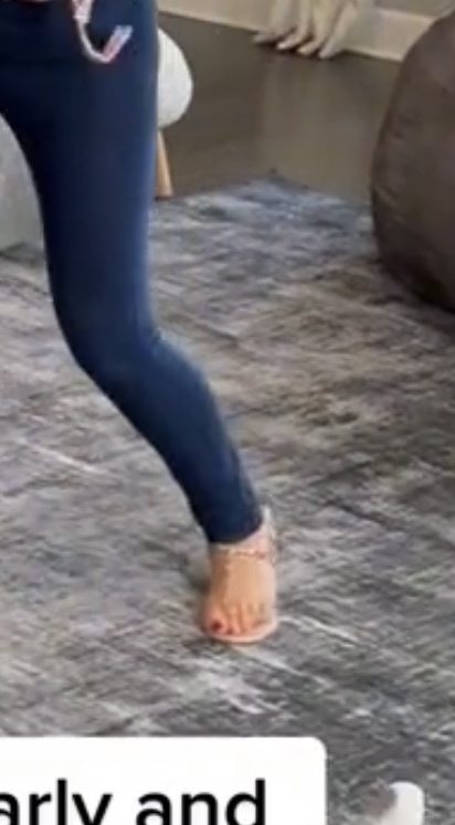 Jennifer Hamilton Feet