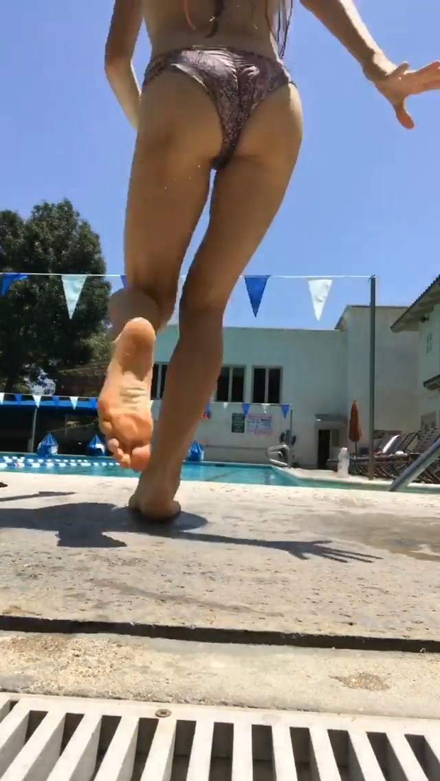 Nina Nelson Feet