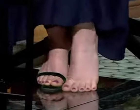 Pamela El Kik Feet