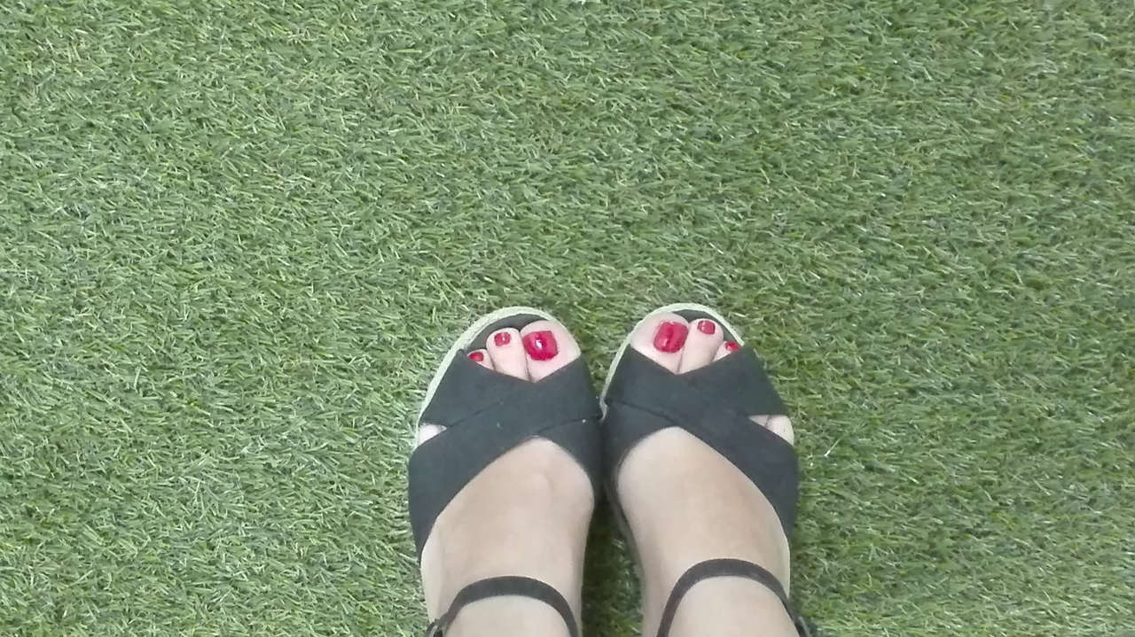 Sabine Palfi Feet