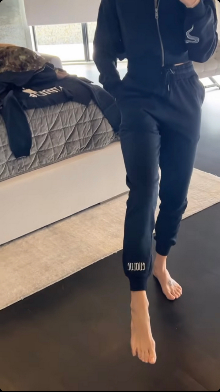 Brittany Matthews Feet