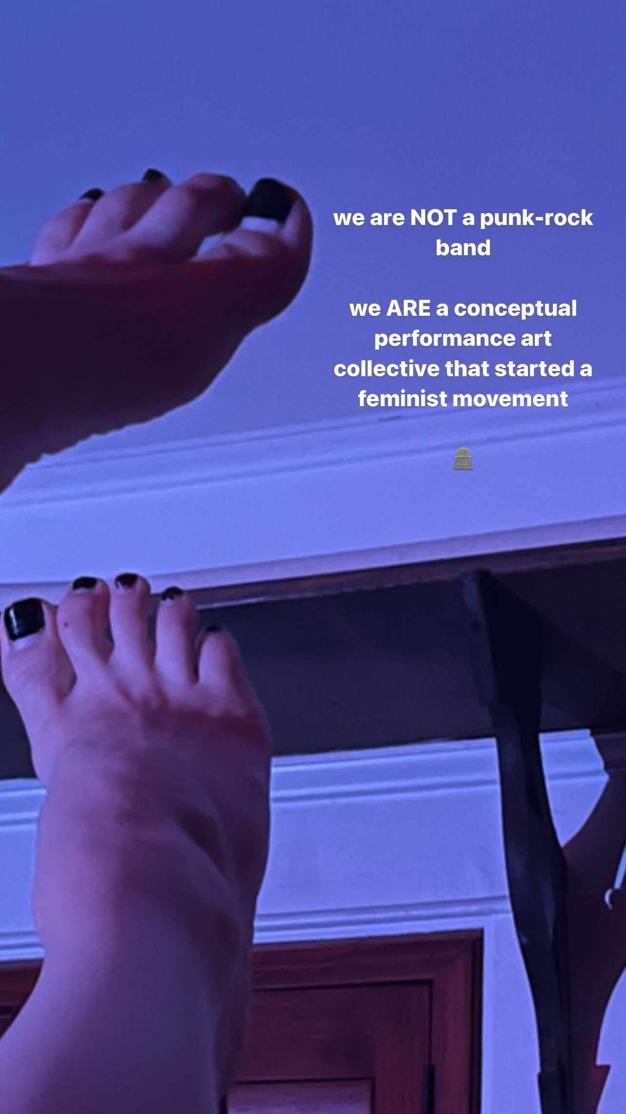 Nadezhda Tolokonnikova Feet