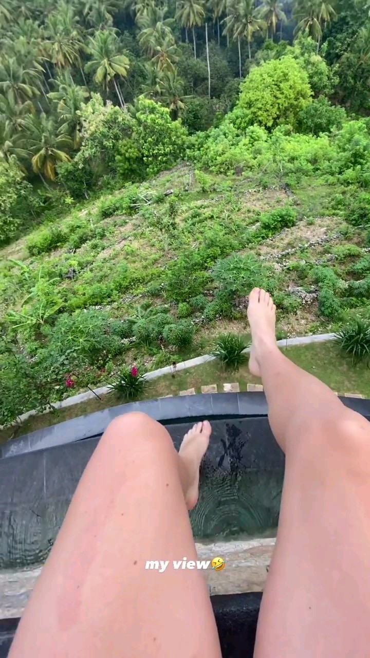 Yoanna Dallier Feet