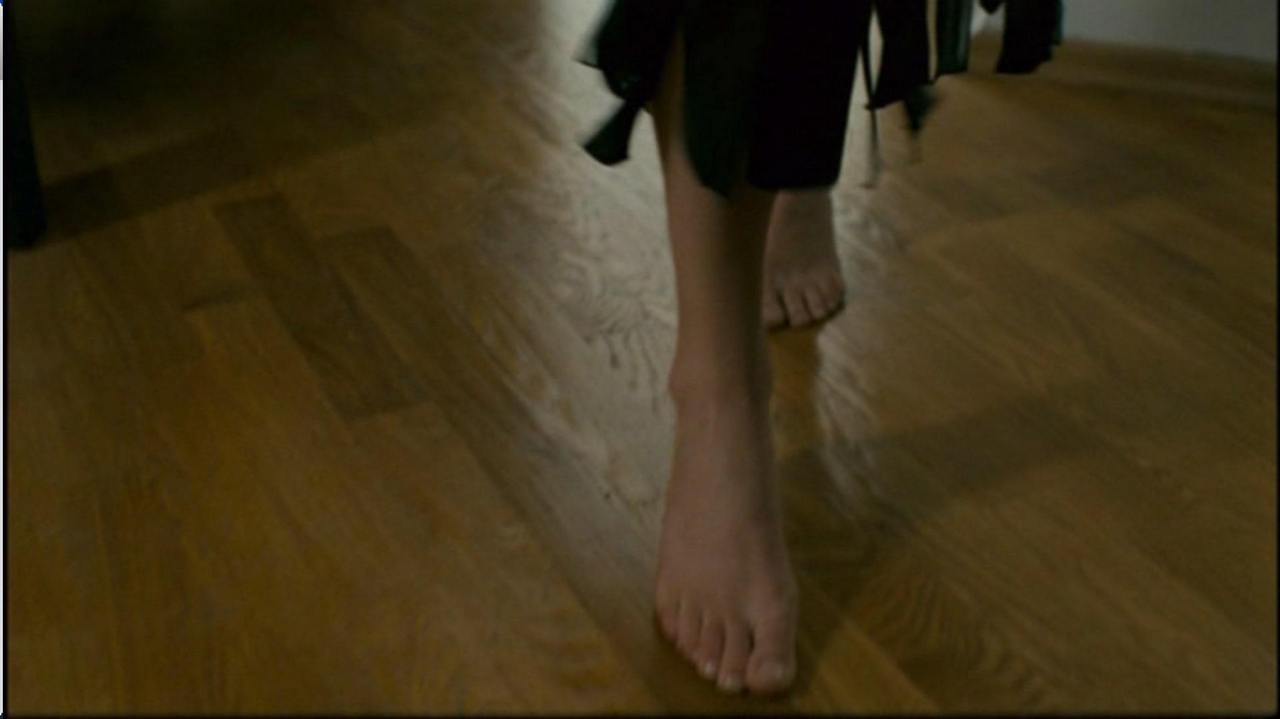 Anna Begunova Feet