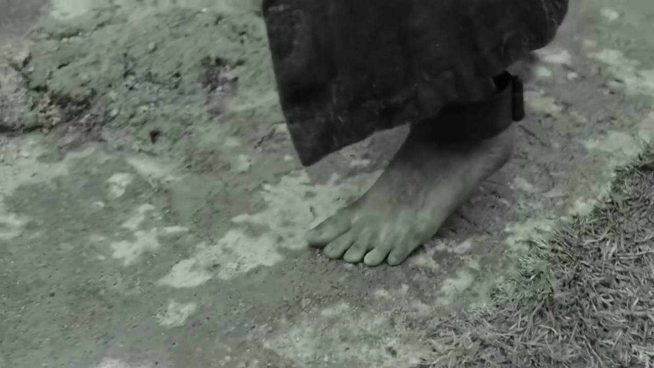 Ko Asung Feet