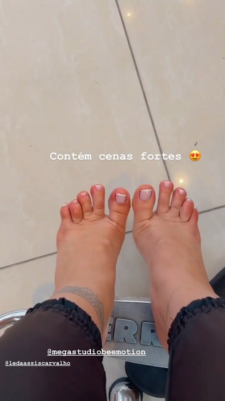 Keyla Alves Feet