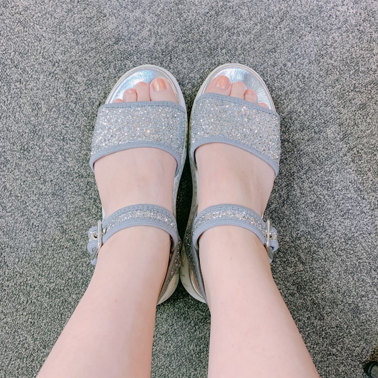 Minami Takahashi Feet