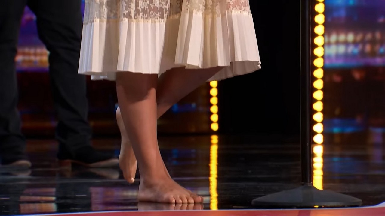 Kylie Frey Feet