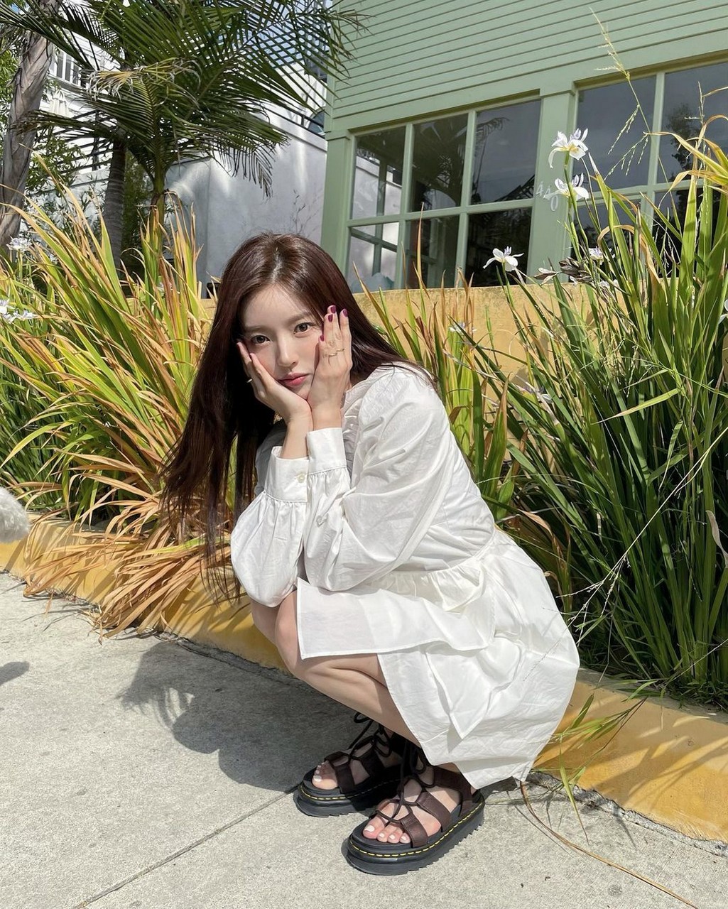 Ji Yoon Hong Feet