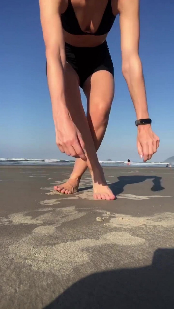 Raquel Bertani Feet