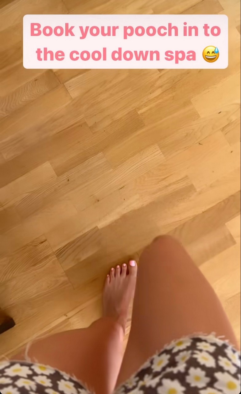 Sara Cox Feet