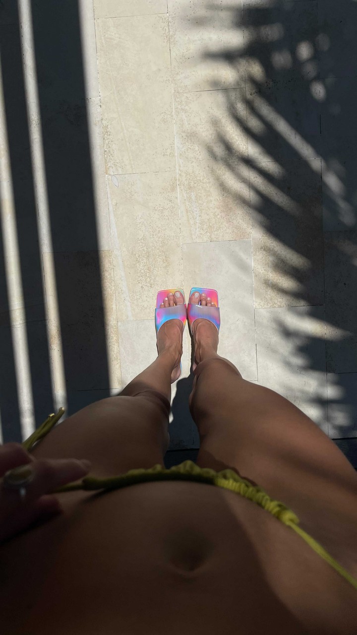 Valeriya Dergileva Feet