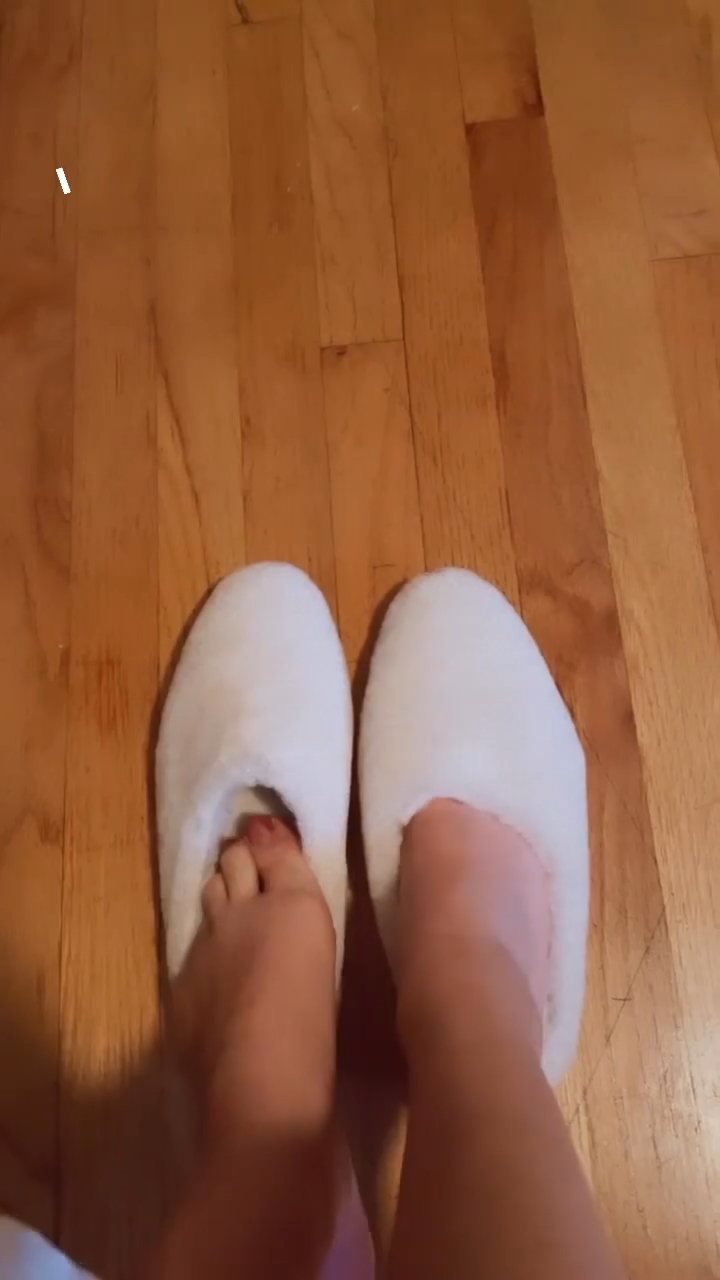 Amara Vayder Feet