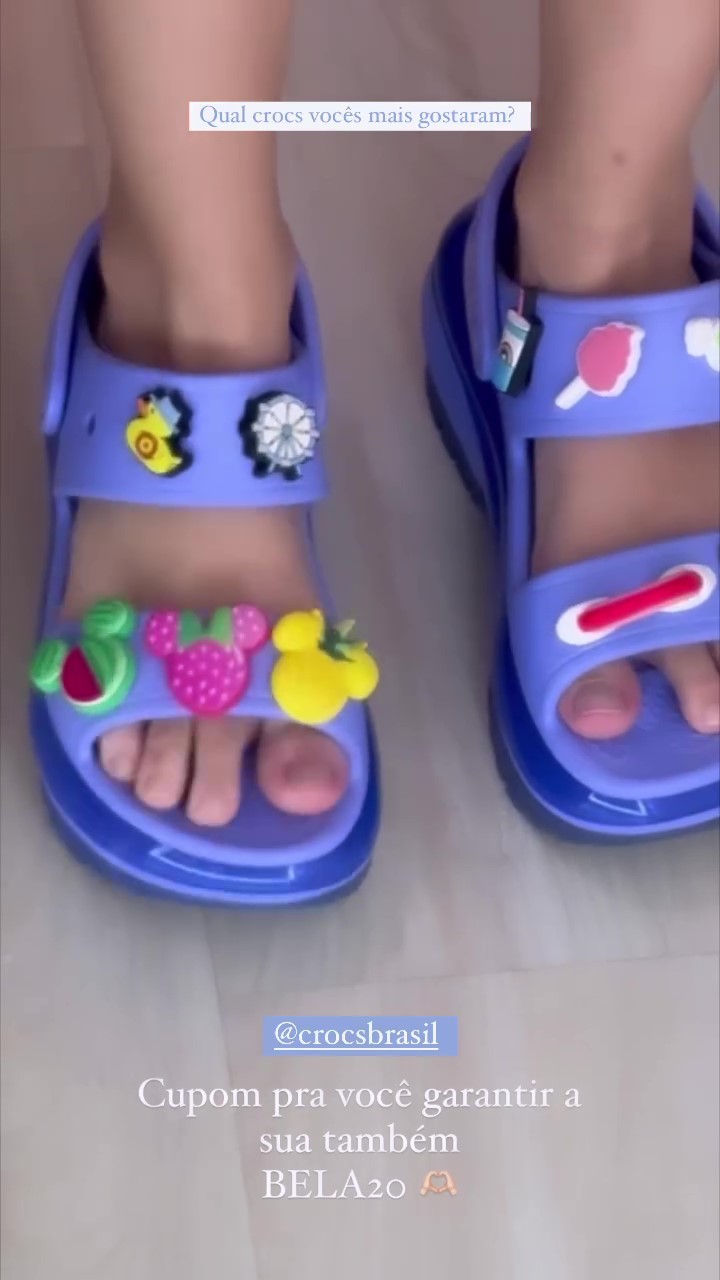 Bela Fernandes Feet